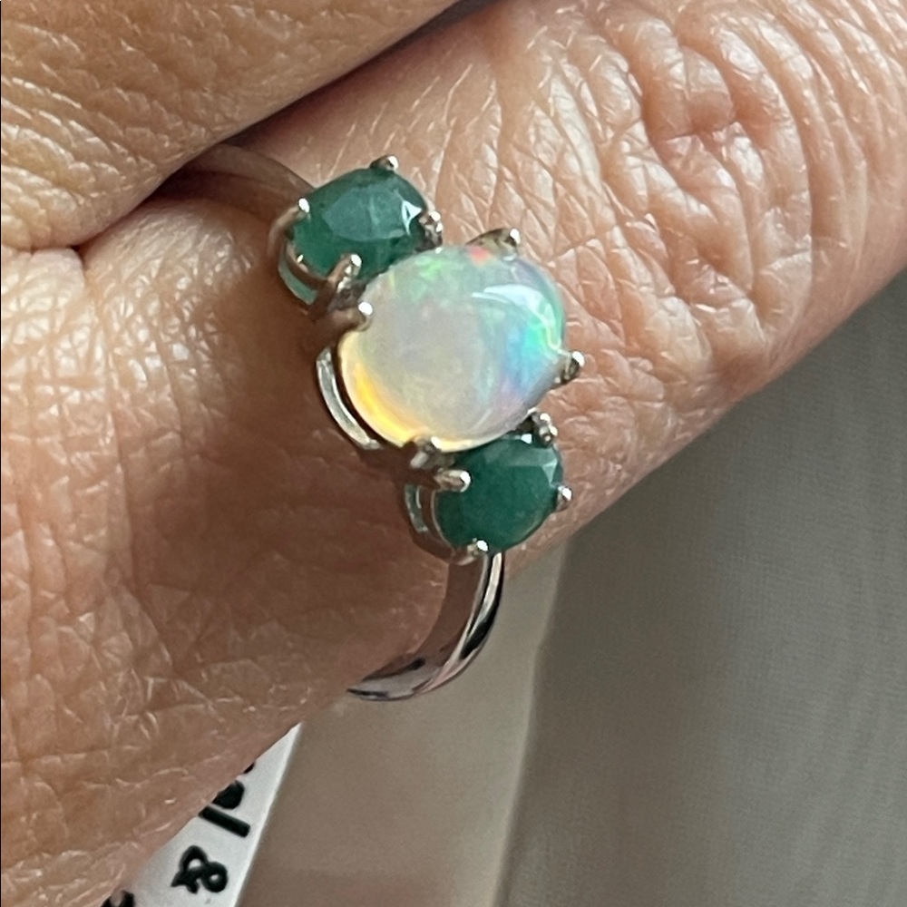 NWT Natural Opal & Natural Emerald Ring 925 Sterling Silver Size 10 - Picture 14 of 14